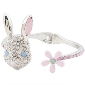BETSEY JOHNSON Easter Bunny Rabbit with Crystals & Pink Daisy Hinge Bracelet NWT